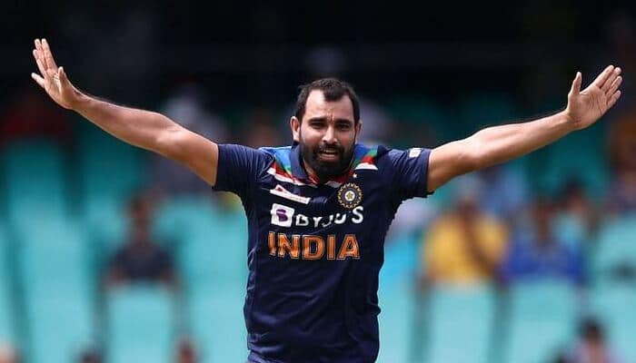 Asia Cup 2022: Fans criticise the selectors' decision to pick Avesh Khan over Mohammed Shami
