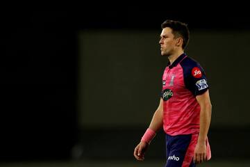 The dilemma of domestic franchise leagues: Trent Boult contract release, money and more
