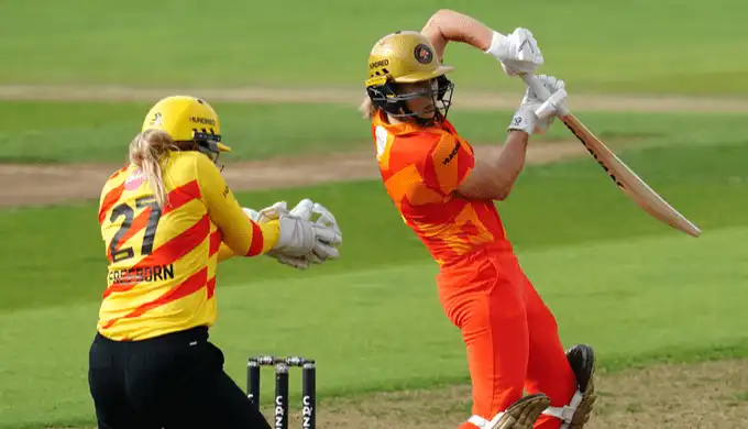 Birmingham Phoenix dazzle Trent Rockets in a one-sided contest