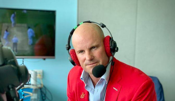 Andrew Strauss thinks England failed to wrestle momentum against South Africa