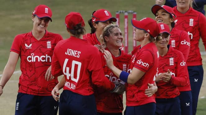 Lauren Bell in as England announces squad for T20I series against India