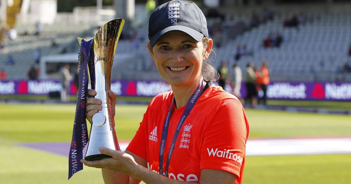 Charlotte Edwards rules herself out for England coaching role