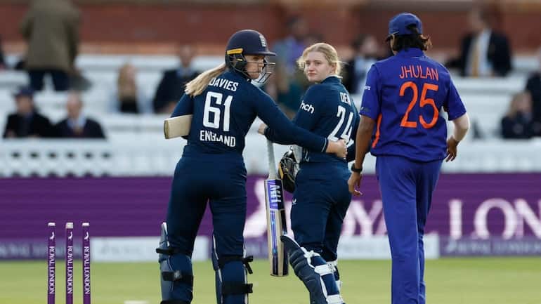 Charlotte Dean vows to stay within crease after Deepti Sharma’s run-out saga
