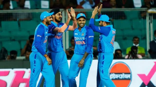  IND vs SA | KL Rahul backs Indian bowlers after a below par show
