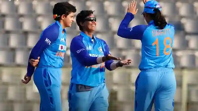 India Defeats Bangladesh to Seal Semi-final Spot in Women's Asia Cup 2022