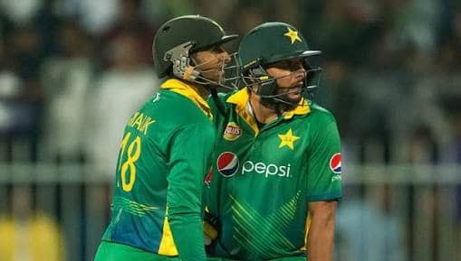 Why are people remembering Shoaib Malik: Afridi raises questions at Pakistan's squad 