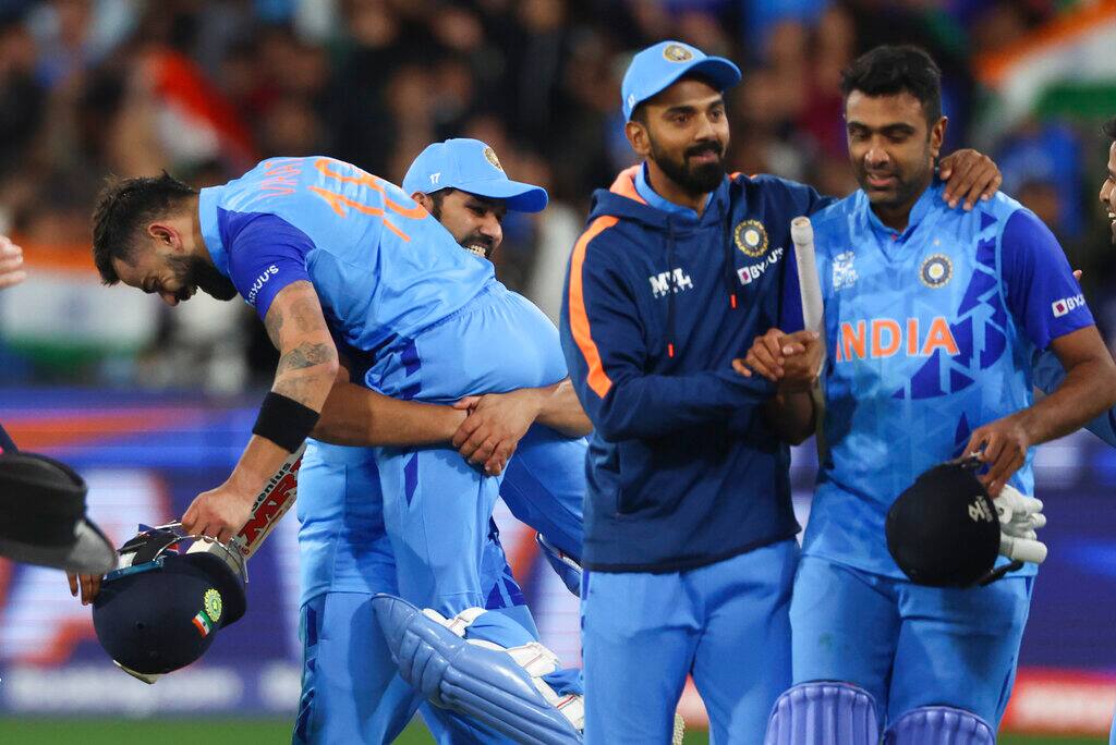 IND vs PAK: Rohit Sharma hails Virat Kohli after India's magical win