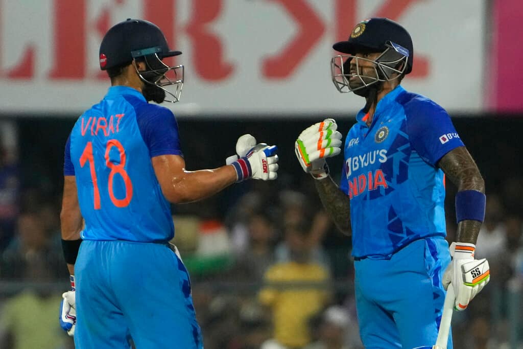 Scott Edwards hails Kohli and Dhoni, hopes to meet SKY after the India clash
