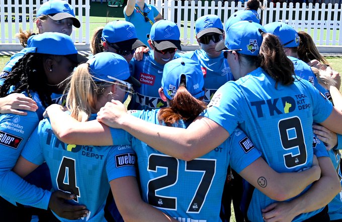 AS-W vs PS-W: Strikers move to the top with a convincing win over Scorchers