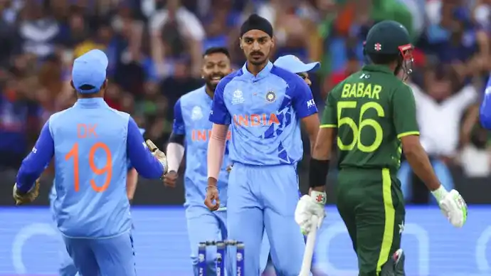 Wasim Akram, Waqar Younis slam Babar Azam for T20 World Cup 2022 debacle
