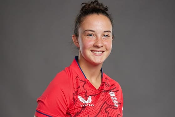 Charlie Dean, Alice Capsey rewarded as ECB announce central contracts for England Women