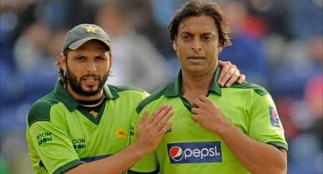 Former Pakistan captain lashes out at Shoaib Akhtar