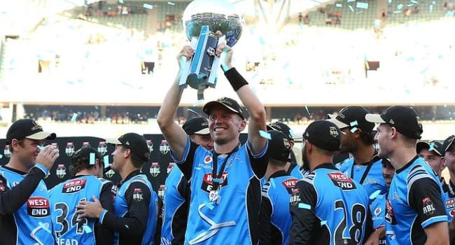 Peter Siddle re-signs with Adelaide Strikers for BBL 12