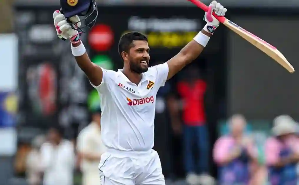 Dinesh Chandimal among three new signings for the Desert Vipers for ILT20 2023