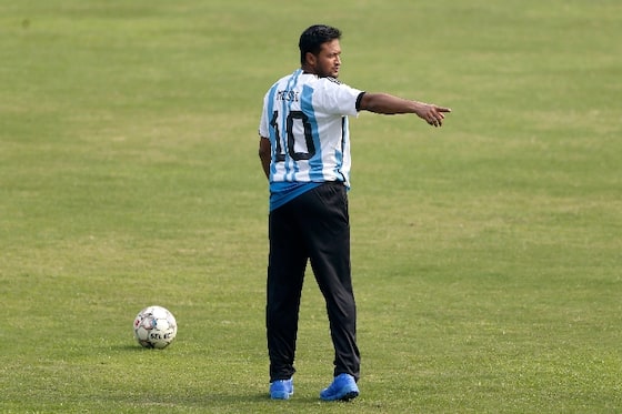 Shakib Al Hasan laments fielding lapses as Bangladesh lose Dhaka Test 
