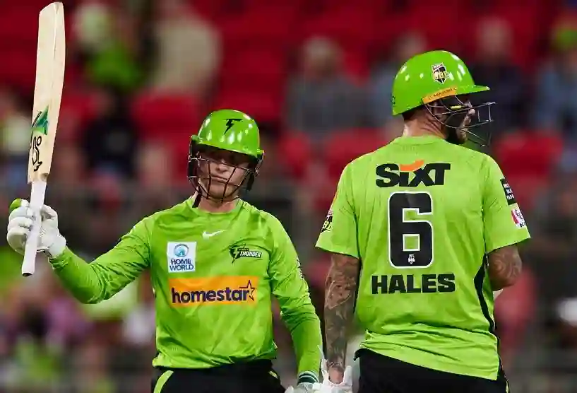 BBL12: Hales-Gilkes' 124-run unbeaten stand helps Sydney Thunder thump Heat