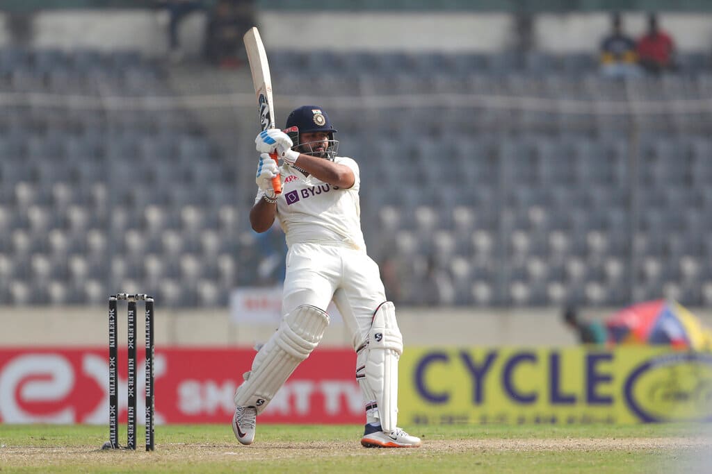 Rishabh Pant injured in a major accident