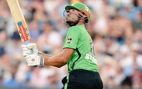 Marcus Stoinis should have been timed out, believes Adelaide Strikers