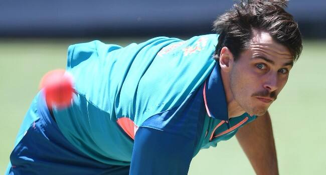 Brett Lee urges Australia to unleash 'wild thing' Lance Morris in Sydney Test