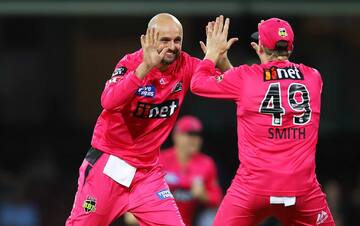 BBL|12: Sixers beat Scorchers for the first time since 2021