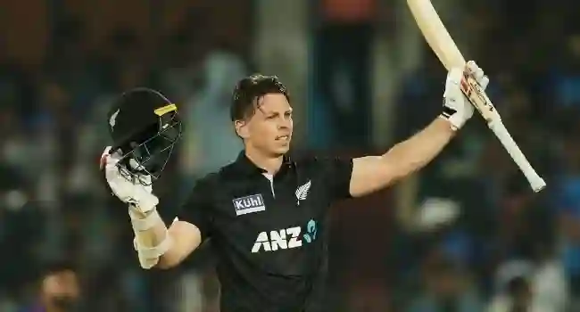 Michael Bracewell equals MS Dhoni in rare batting feat