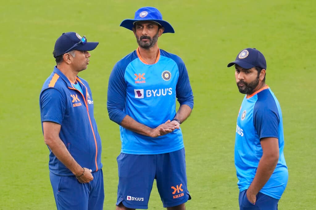 Indian keeper opines on split captaincy debate 
