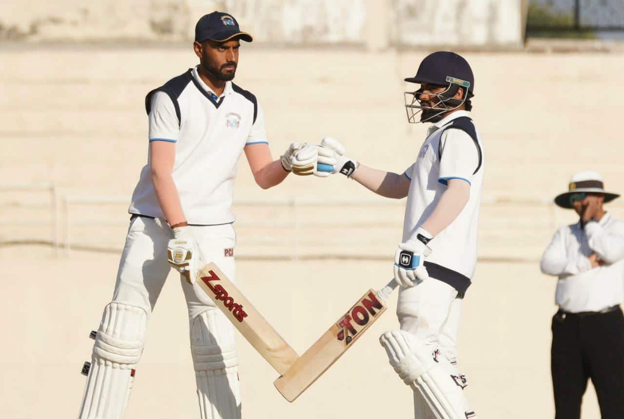 Gritty Vihari, Gopal's century highlights Day 2 of Quarter-finals in Ranji Trophy