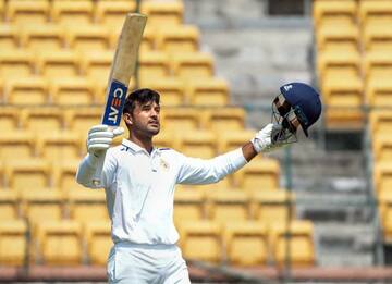 Sensational Mayank Agarwal’s double ton highlights Day 2 of Semi-finals in Ranji Trophy