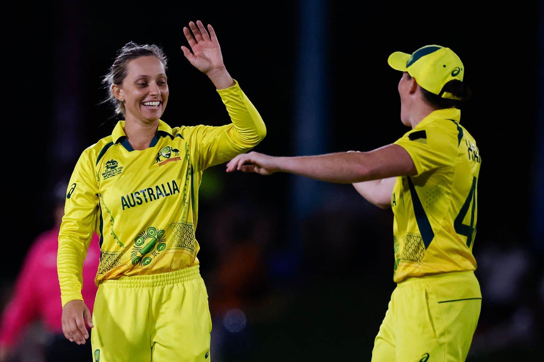 Ashleigh Gardner lauds the entire Aussie squad after an emphatic win