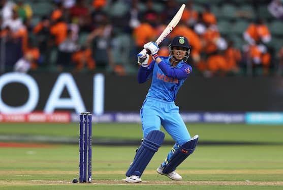T20 Women's World Cup: Renuka's fifer, Mandhana's fifty in vain as England win a close contest