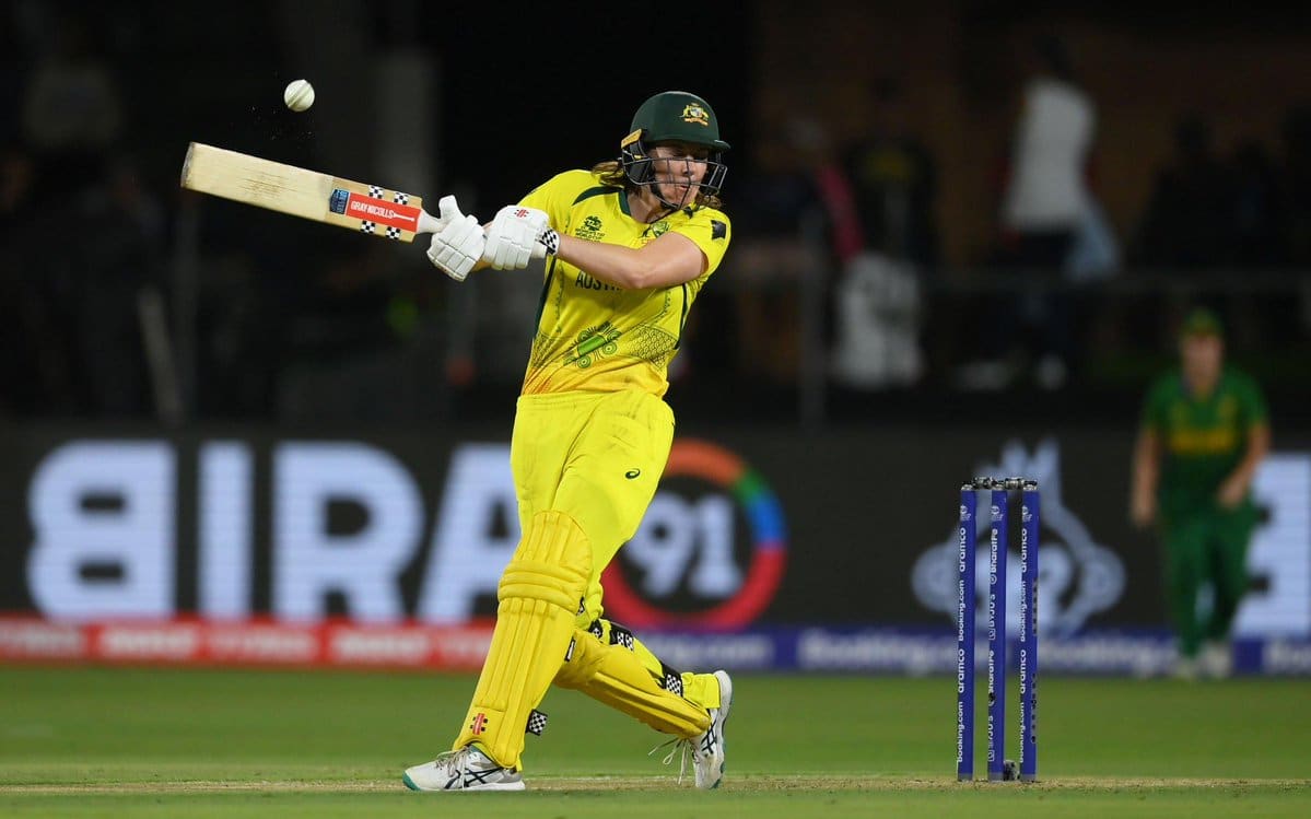 SA-W vs AUS-W: McGrath's fifty leads Australia to a thumping win over South Africa