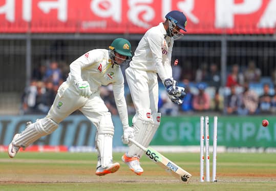 IND vs AUS, 3rd Session Report: Kharismatic Khawaja Brings India Bowlers To Their Knee