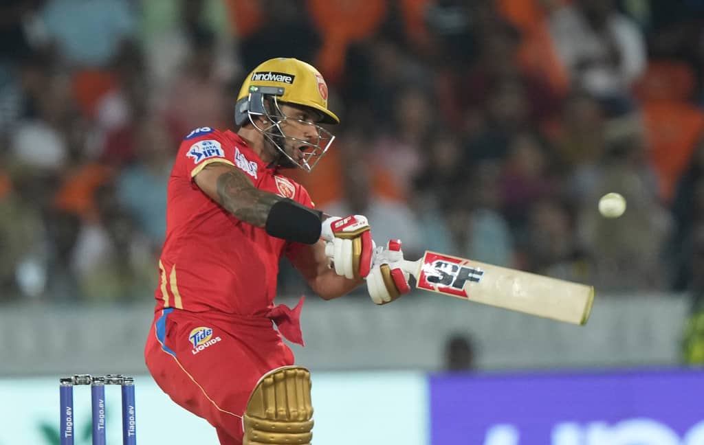 Shikhar Dhawan Delivers a Scintillating 99; Takes Punjab to a Respectable Total