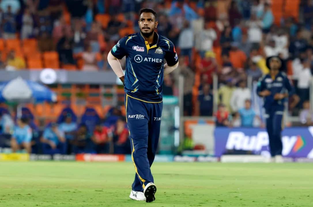 "We will make sure that he is..": Vijay Shankar On Yash Dayal After GT's Loss