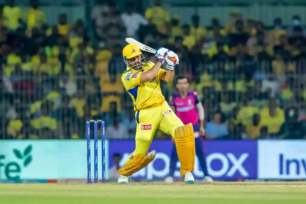 3 Times MS Dhoni 'Failed' to Hit a Last Ball Six in an IPL match