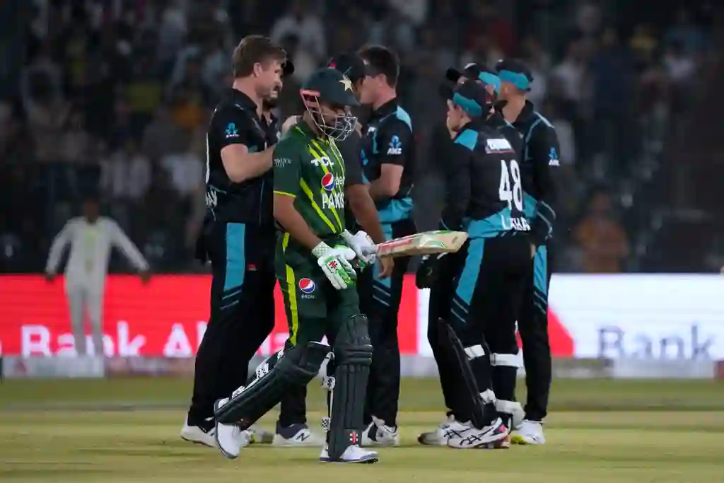 Iftikhar's Heroics in Vain as New Zealand Clinch Thrilling Victory against Pakistan