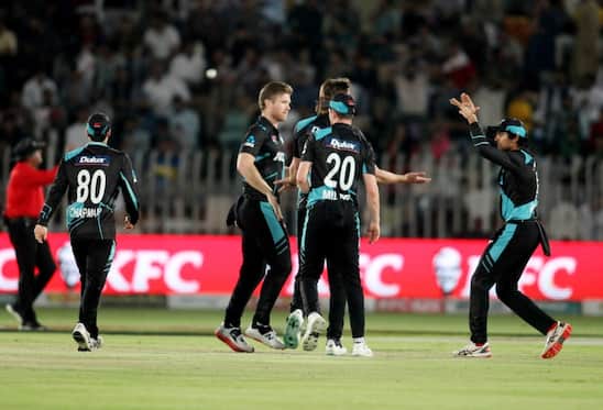 Mark Chapman's Incredible Century Leads New Zealand to Series-Levelling Win Against Pakistan