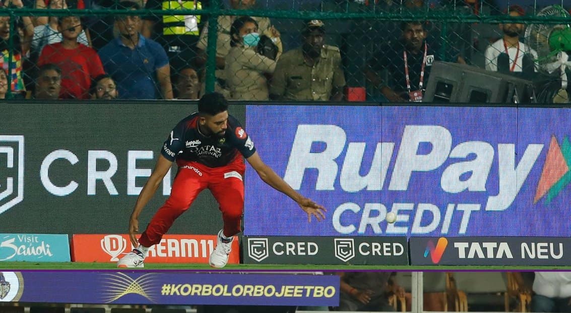 Twitter Reactions: Netizens Go Crazy as Nitish Rana Dropped Twice Against RCB