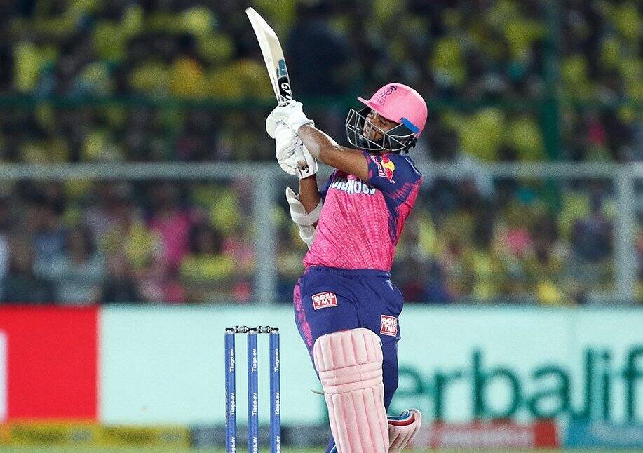 RR vs CSK: Yashasvi Jaiswal's Belligerent Fifty Provides RR With a Dream Start