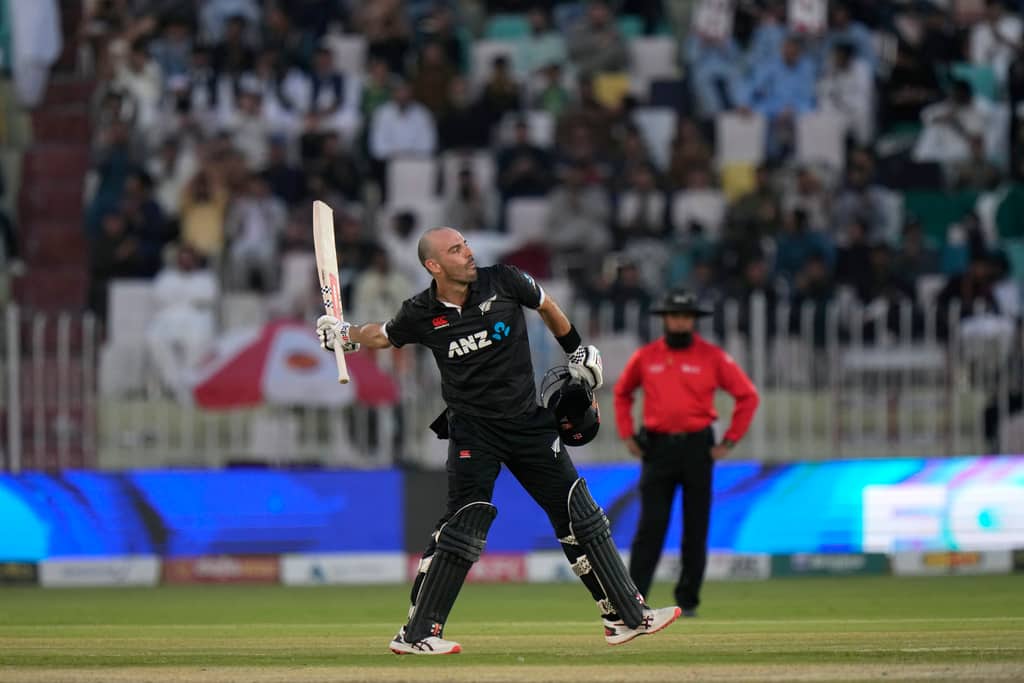 PAK vs NZ | Daryl Mitchell Hammers Pakistan; Notches his Second Consecutive Century