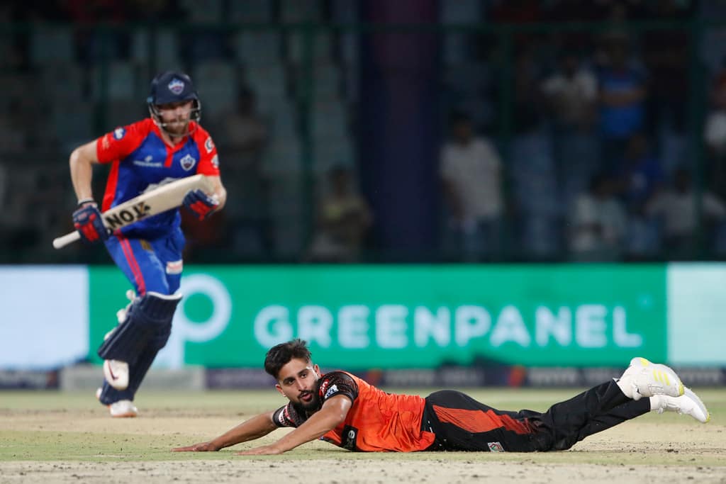 DC vs SRH | Mitchell Marsh, Salt Deliver Counter-Attacking Fifties; Keep DC in Chase