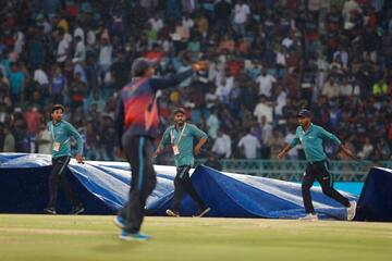 LSG vs RCB: Game Paused Due to Rain; When Would Showers Stop?