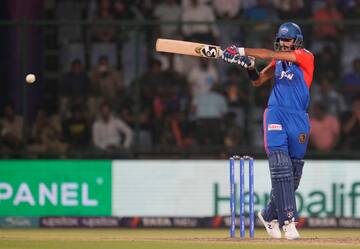 'We All Wanted Axar Patel to...': Sehwag Ridicules DC's Batting Collapse vs GT