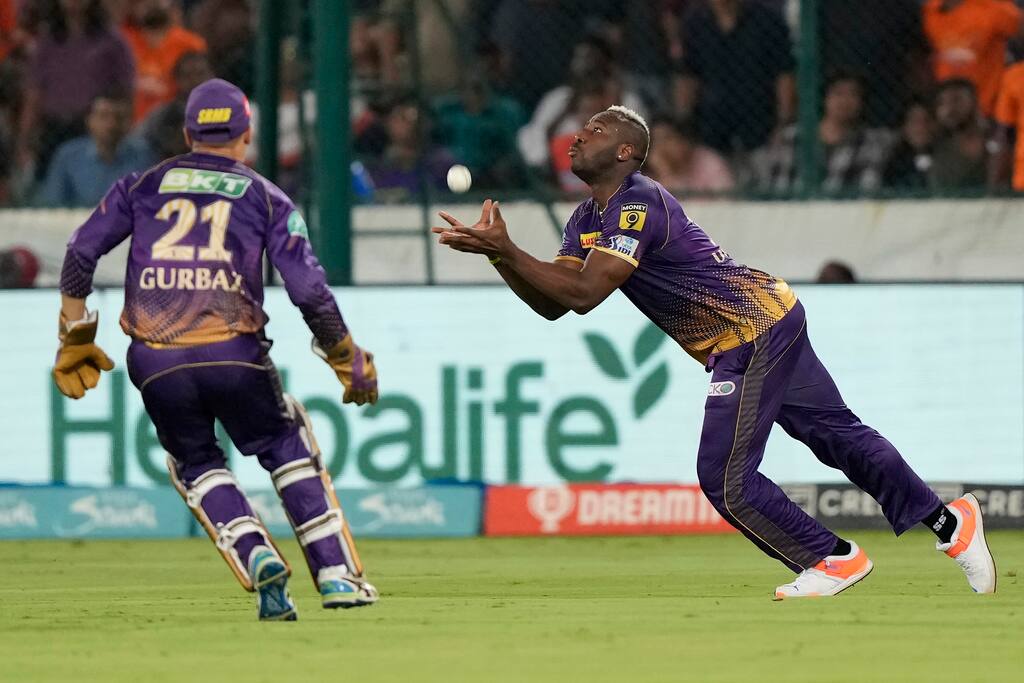  KKR Rock Sunrisers Hyderabad with Four Quick Wickets