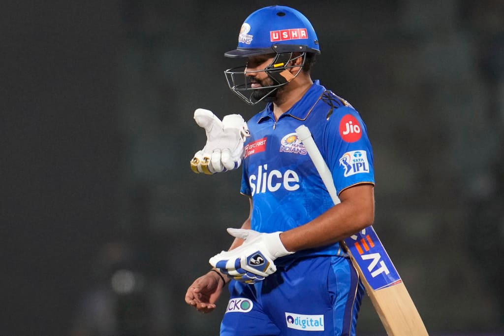 Rohit Sharma's Reaction Goes Viral After A Controversial DRS Call Goes Against His Wishes