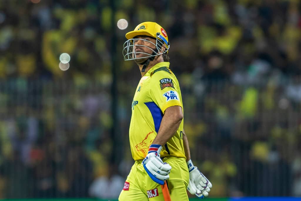 Dhoni's Death Over Blitz Pushes CSK to 167
