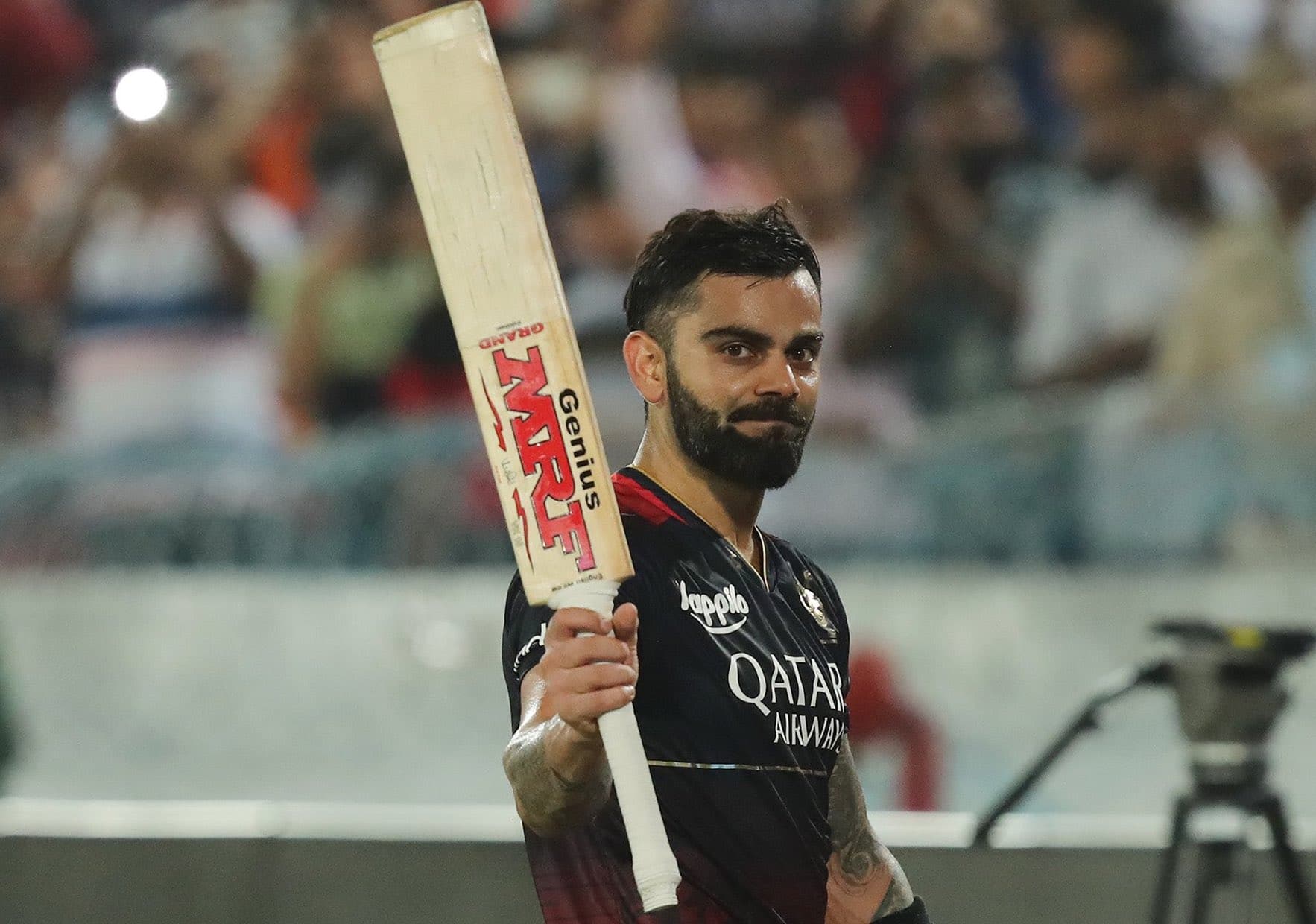 'I almost hit a...': Kohli to Maxwell After His Remarkable Century Against SRH