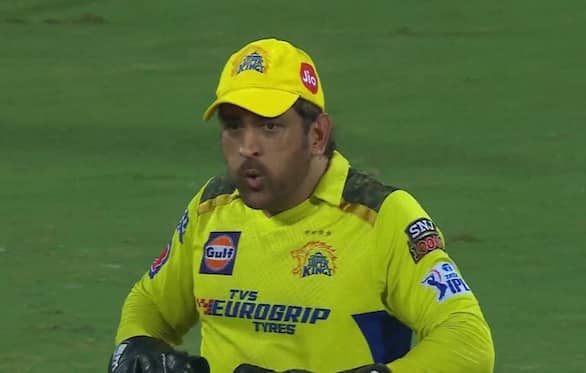 CSK Fielder Fires a Direct Hit After MS Dhoni Asks Him To Calm Down