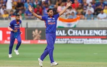 Top 5 Spells By A Debutant For Team India In T20I cricket