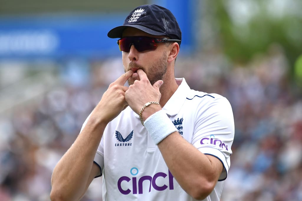 'I Didn't Like..'- Stuart Broad Hits Back At Matthew Hayden For His Nasty Comments On Ollie Robinson